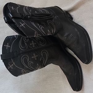 Ariat womens black cowboy boots